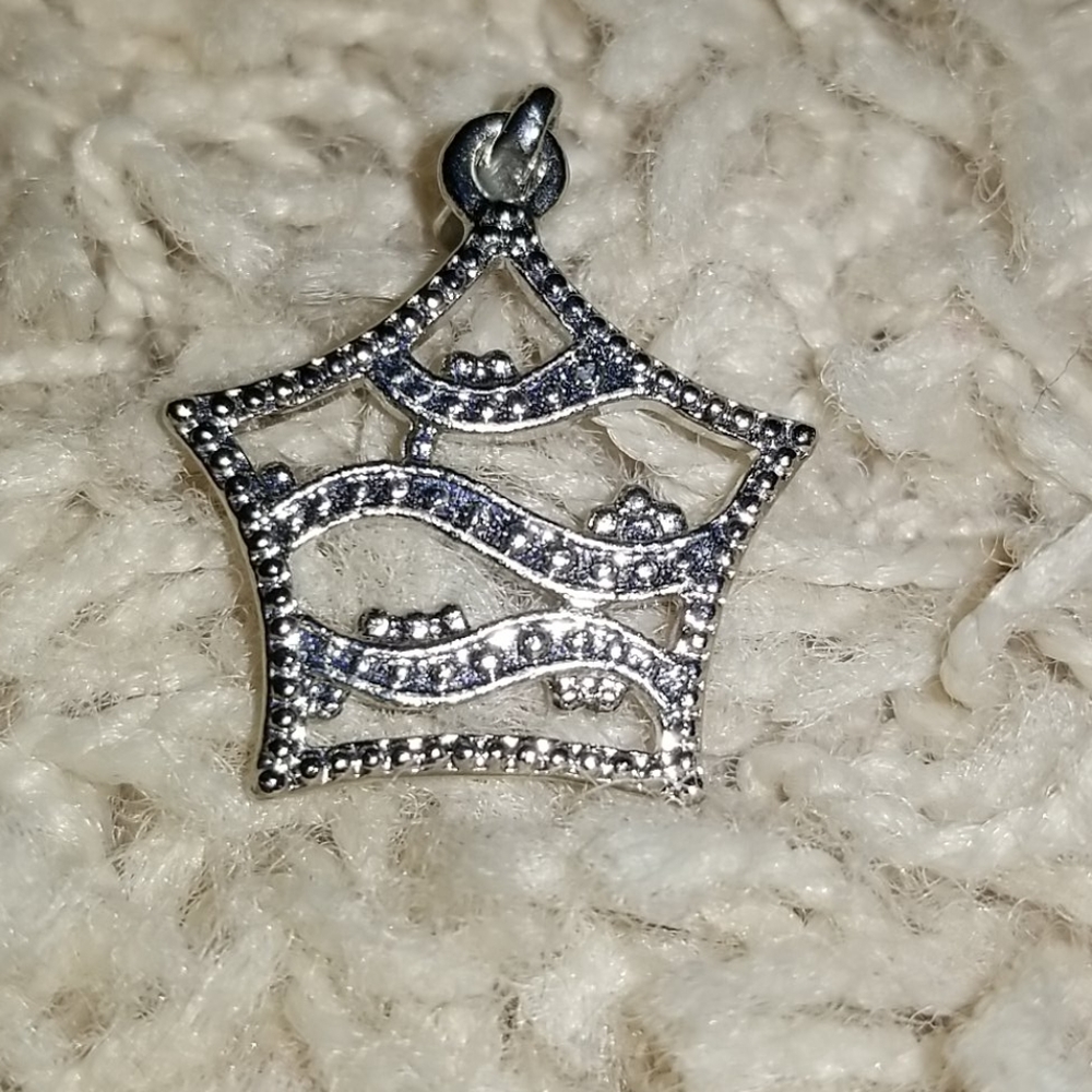 3/$20 🎉 Silver star necklace pendant